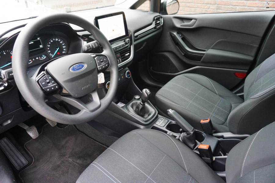 Ford Fiesta 1.0 EcoB.95PK Connected/Parkeersensor voor+achter/ All-Season banden.