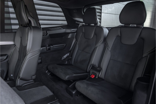 Volvo XC90 T8 Recharge AWD R-Design 22'' - Pano - 7p
