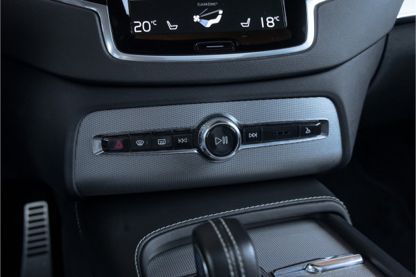 Volvo XC90 T8 Recharge AWD R-Design 22'' - Pano - 7p