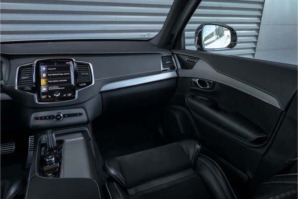 Volvo XC90 T8 Recharge AWD R-Design 22'' - Pano - 7p