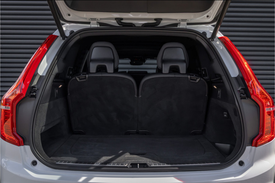 Volvo XC90 T8 Recharge AWD R-Design 22'' - Pano - 7p
