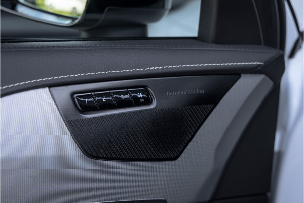 Volvo XC90 T8 Recharge AWD R-Design 22'' - Pano - 7p