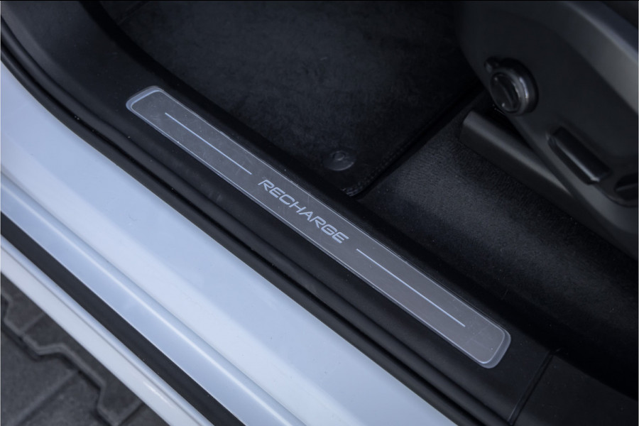 Volvo XC90 T8 Recharge AWD R-Design 22'' - Pano - 7p