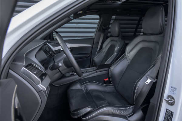 Volvo XC90 T8 Recharge AWD R-Design 22'' - Pano - 7p