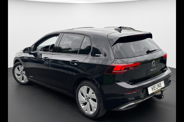 Volkswagen Golf 1.5 eHybrid 204PK PLUG IN. LIFE NAVI/CARPLAY/CAMERA/TREKHAAK
