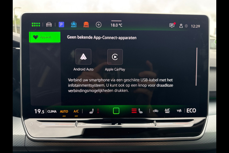 Volkswagen Golf 1.5 eHybrid 204PK PLUG IN. LIFE NAVI/CARPLAY/CAMERA/TREKHAAK