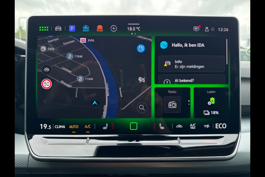 Volkswagen Golf 1.5 eHybrid 204PK PLUG IN. LIFE NAVI/CARPLAY/CAMERA/TREKHAAK