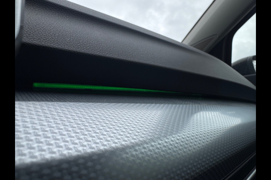 Volkswagen Golf 1.5 eHybrid 204PK PLUG IN. LIFE NAVI/CARPLAY/CAMERA/TREKHAAK
