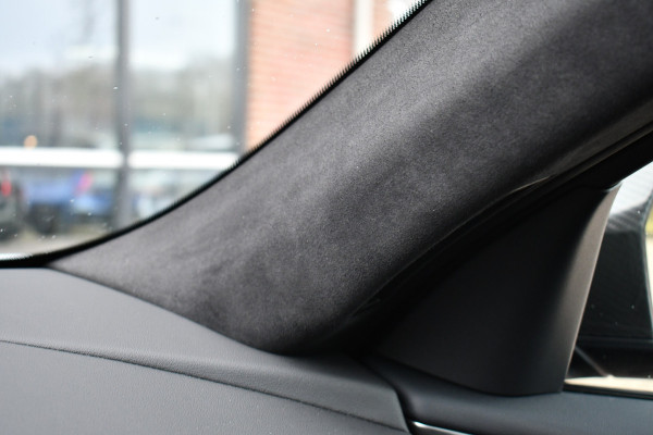 BMW M5 Touring Kreidegrau Ind. | Ultimate Pack | Keramisch | Pano | Trekh | B&W | DA+