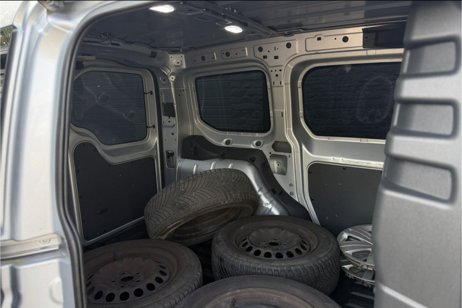 Volkswagen Caddy Cargo 1.5 TSI DSG-7 | Ergo | Camera | Carplay | ACC | Groot Scherm
