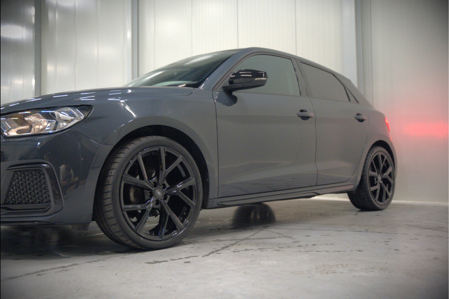 Audi A1 Sportback 25 TFSI epic | Apple Carplay | Navigatie | Cruise Control | Digitale Tellers | DAB | Automaat | NAP | Navigatie | Airco | Regensensor