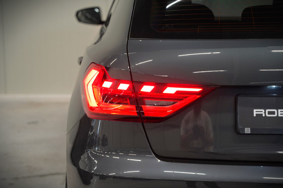 Audi A1 Sportback 25 TFSI epic | Apple Carplay | Navigatie | Cruise Control | Digitale Tellers | DAB | Automaat | NAP | Navigatie | Airco | Regensensor
