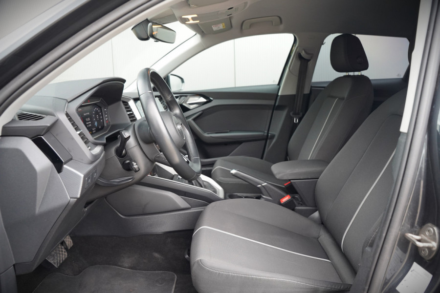 Audi A1 Sportback 25 TFSI epic | Apple Carplay | Navigatie | Cruise Control | Digitale Tellers | DAB | Automaat | NAP | Navigatie | Airco | Regensensor