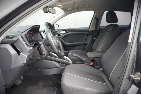 Audi A1 Sportback 25 TFSI epic | Apple Carplay | Navigatie | Cruise Control | Digitale Tellers | DAB | Automaat | NAP | Navigatie | Airco | Regensensor