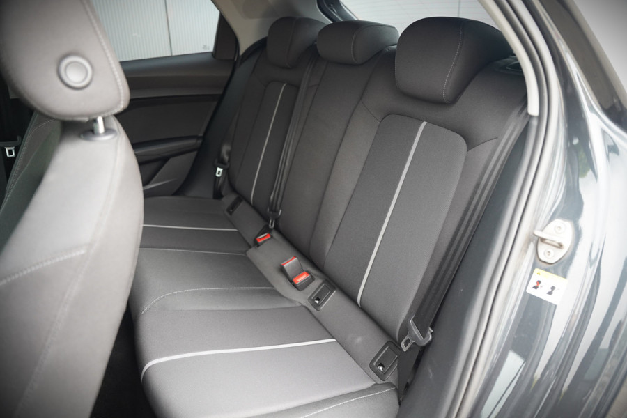 Audi A1 Sportback 25 TFSI epic | Apple Carplay | Navigatie | Cruise Control | Digitale Tellers | DAB | Automaat | NAP | Navigatie | Airco | Regensensor