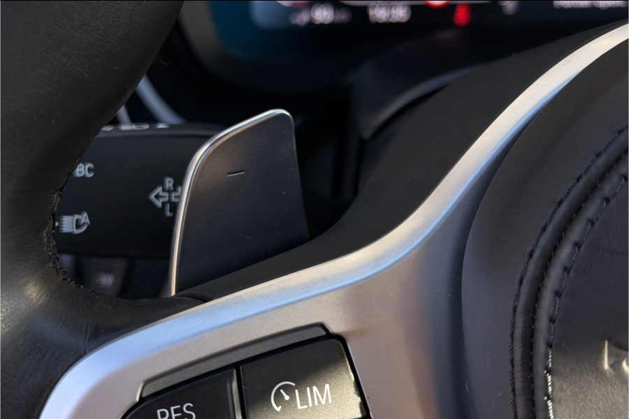 BMW 5 Serie Touring 530e xDrive M-Sport | Panodak | Trekhaak | Comfort Leder | Comfort Access | Memory