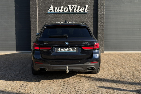 BMW 5 Serie Touring 530e xDrive M-Sport | Panodak | Trekhaak | Comfort Leder | Comfort Access | Memory