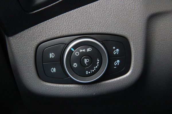 Ford Transit Connect 1.5 EcoBlue L2 Limited / Automaat / Camera / LMV