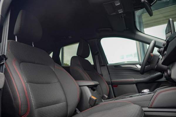 Ford Kuga 2.5 PHEV ST-Line / Elek Klep / Winter Pack / All Season / Trekhaakvoorbereiding / Privacy Glas / Incl BTW
