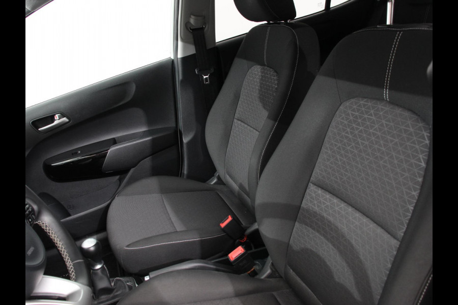 Kia Picanto 1.0 DPi Dynamic Plusline Navigatie Apple Carplay/Android Auto Camera Parkeer sensoren Climate Control Lichtmetalen Velgen Cruise Control Parkeer sensoren Extra Getint Glas Keyles