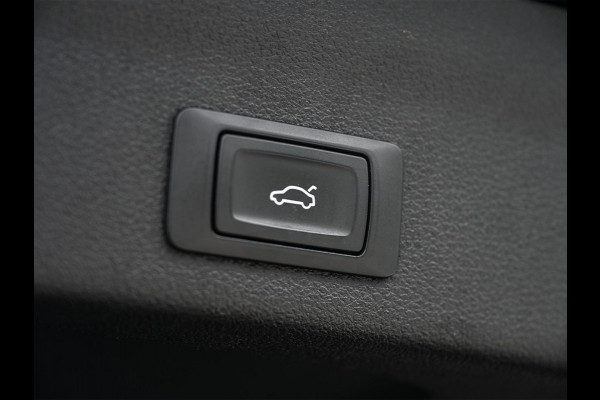 Audi A6 Avant 55 TFSI e quattro Competition | Panoramadak | Camera | Black Optic | Adaptive Cruise | Stuur + Stoelverwarming |