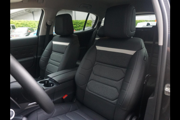 Citroën C5 Aircross 1.2 Hybrid 136 Plus 180 Camera