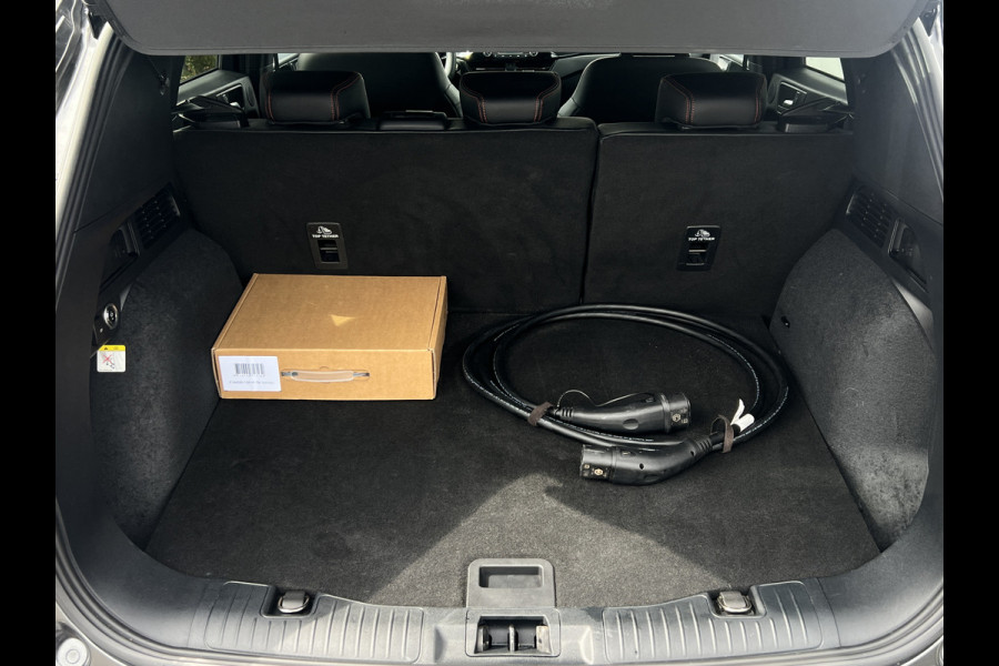 Ford Kuga 2.5 PHEV ST-Line X | Winter Pack | Driver Pack | Tech Pack | BOMVOL