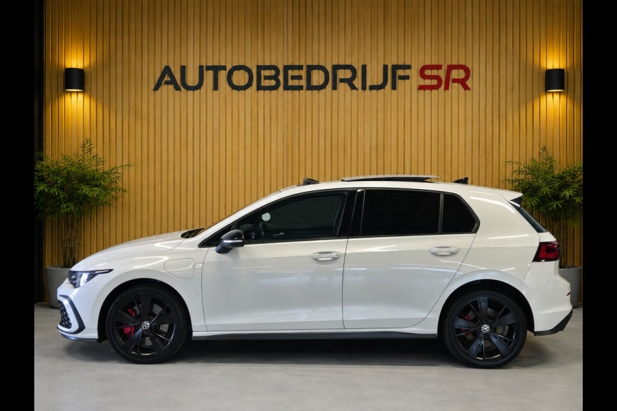 Volkswagen Golf 1.4 eHybrid GTE Pano! Hud! IQ! Standkachel! StoelW! StuurW! Camera!
