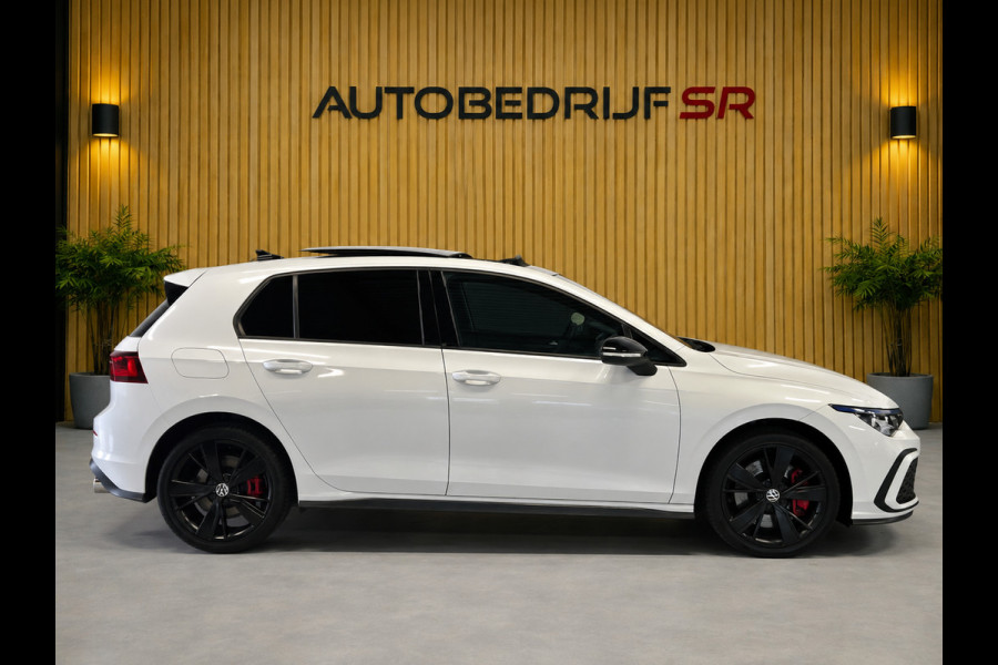 Volkswagen Golf 1.4 eHybrid GTE Pano! Hud! IQ! Standkachel! StoelW! StuurW! Camera!
