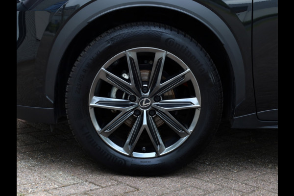 Lexus LBX Relax 2WD | Leder | Memory Seat | Dodehoek