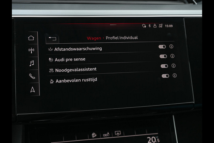 Audi e-tron e-tron 50 quattro Launch edition plus 71 kWh | Panoramadak | Luchtvering | Adaptive Cruise | Memory Seats | Stoelverwarming | PDC V+A |