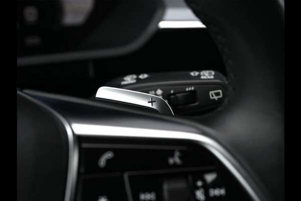 Audi e-tron e-tron 50 quattro Launch edition plus 71 kWh | Panoramadak | Luchtvering | Adaptive Cruise | Memory Seats | Stoelverwarming | PDC V+A |