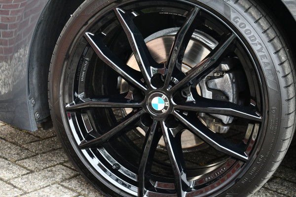 BMW 3-serie 320i M-Sport LCI-2 Pano ACC 360 HUD 19inch El-klep