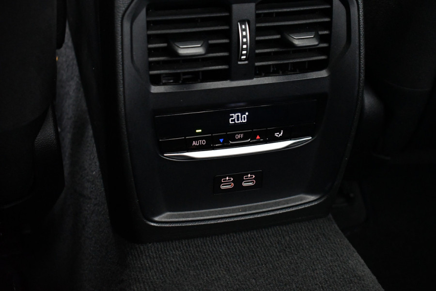 BMW 3-serie 320i M-Sport LCI-2 Pano ACC 360 HUD 19inch El-klep