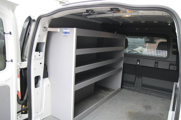 Volkswagen Caddy Cargo 2.0 TDI / App connect / LMV / Laadruimte inrichting
