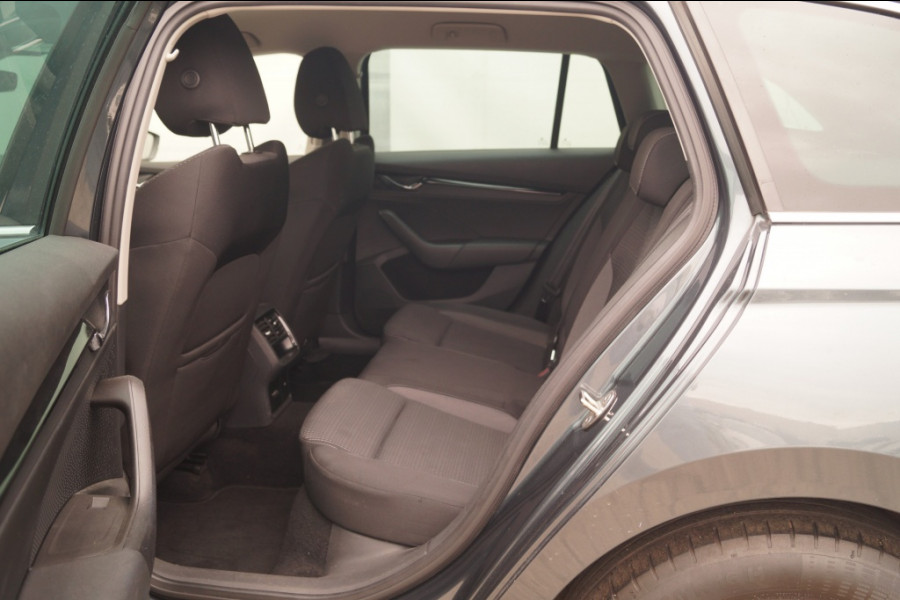 Škoda Octavia Combi 1.6 TDI 115pk Ambition -NAVI-ECC-PDC-
