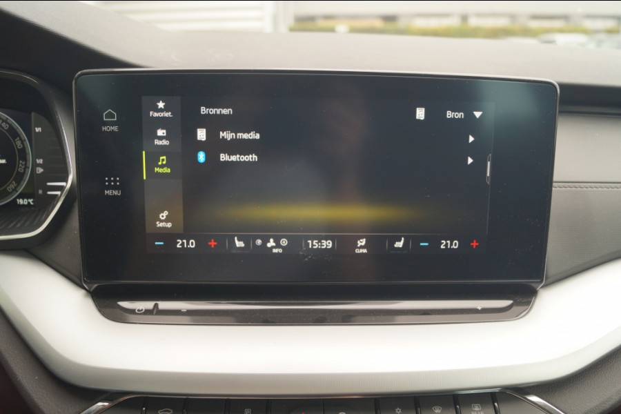 Škoda Octavia Combi 1.6 TDI 115pk Ambition -NAVI-ECC-PDC-