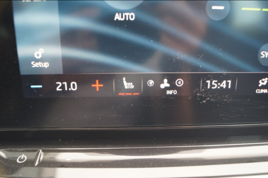 Škoda Octavia Combi 1.6 TDI 115pk Ambition -NAVI-ECC-PDC-