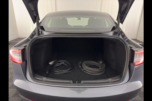 Tesla Model 3 Standard RWD Plus 60 kWh [3-Fase-11kW] (INCL-BTW) Aut. *PANO | AUTOPILOT | LEATHER | KEYLESS | FULL-LED | MEMORY-PACK | TOPVIEW | DAB | CARPLAY | DIGI-COCKPIT | LANE-ASSIST | HEATED- COMFORTSEATS | 19"ALU*