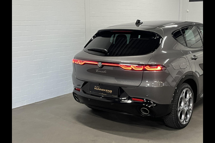 Alfa Romeo Tonale 1.3 Plug-in VELOCE Adapt. cruise | Harman/Kardon | Stoelventilatie en verwarming | 360 camera | Sfeerverlichting | Stuurverwarming | Leder
