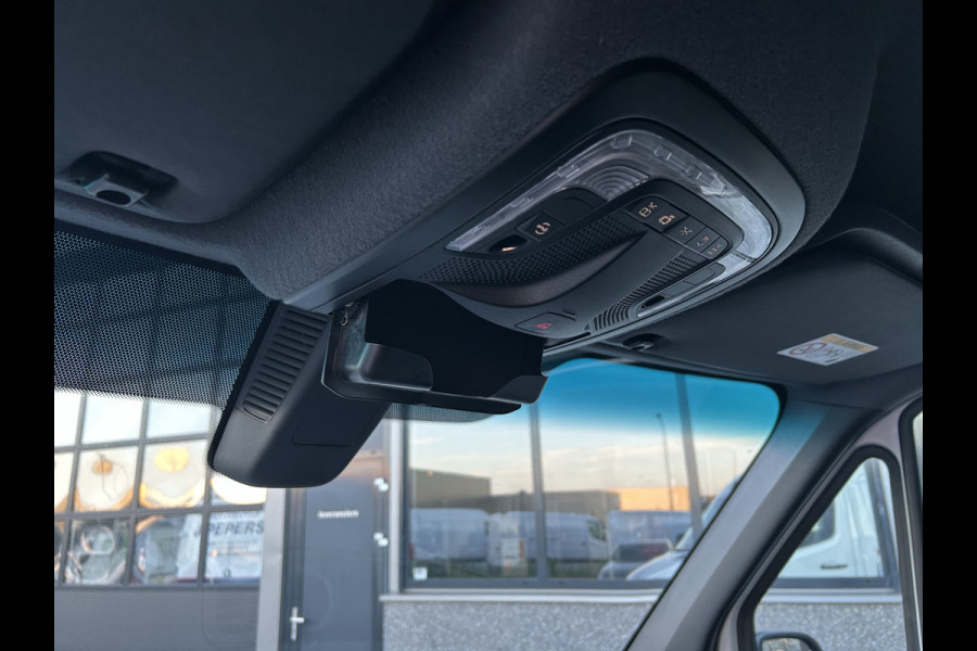 Mercedes-Benz Sprinter 317 CDI L2 H2 Pro LED / MBUX / Navigatie / Camera / Parkeersensoren / Cruise control / Airco / 270 Graden achterdeuren