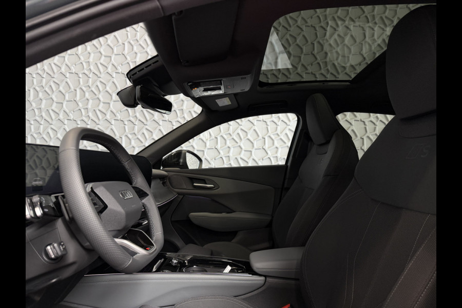 Audi Q3 Sportback 35 TFSI S-EDITION HYBRID ZONDER STEKKER PANO SCHUIFDAK TREKHAAK ELEK.KLEP