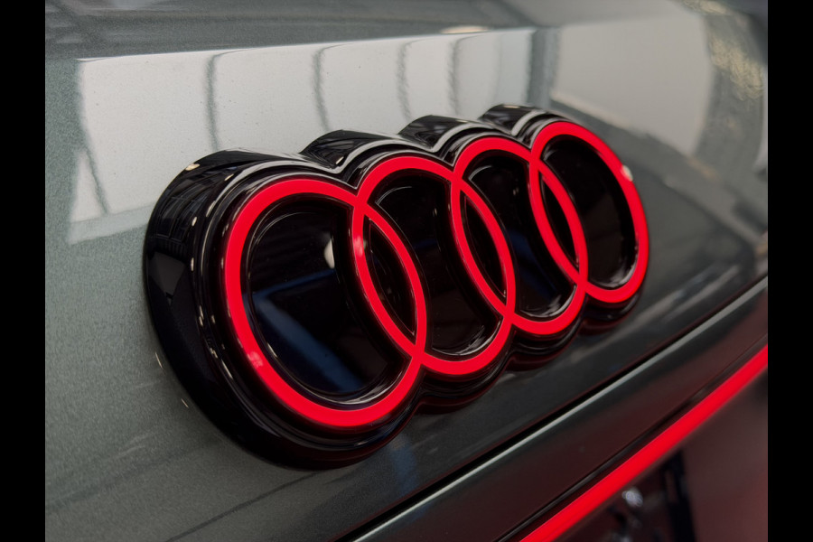 Audi Q3 Sportback 35 TFSI S-EDITION HYBRID ZONDER STEKKER PANO SCHUIFDAK TREKHAAK ELEK.KLEP