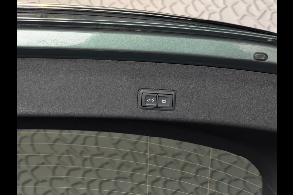 Audi Q3 Sportback 35 TFSI S-EDITION HYBRID ZONDER STEKKER PANO SCHUIFDAK TREKHAAK ELEK.KLEP