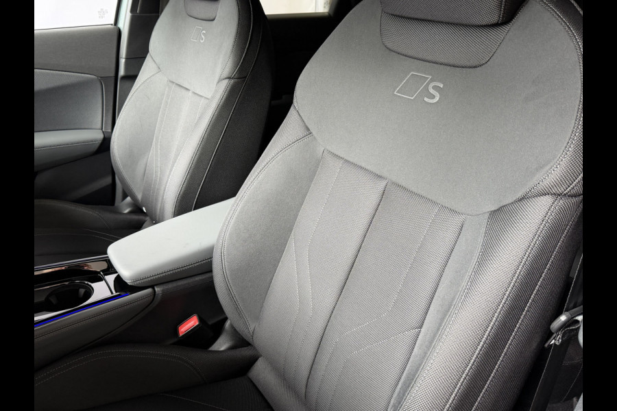 Audi Q3 Sportback 35 TFSI S-EDITION HYBRID ZONDER STEKKER PANO SCHUIFDAK TREKHAAK ELEK.KLEP
