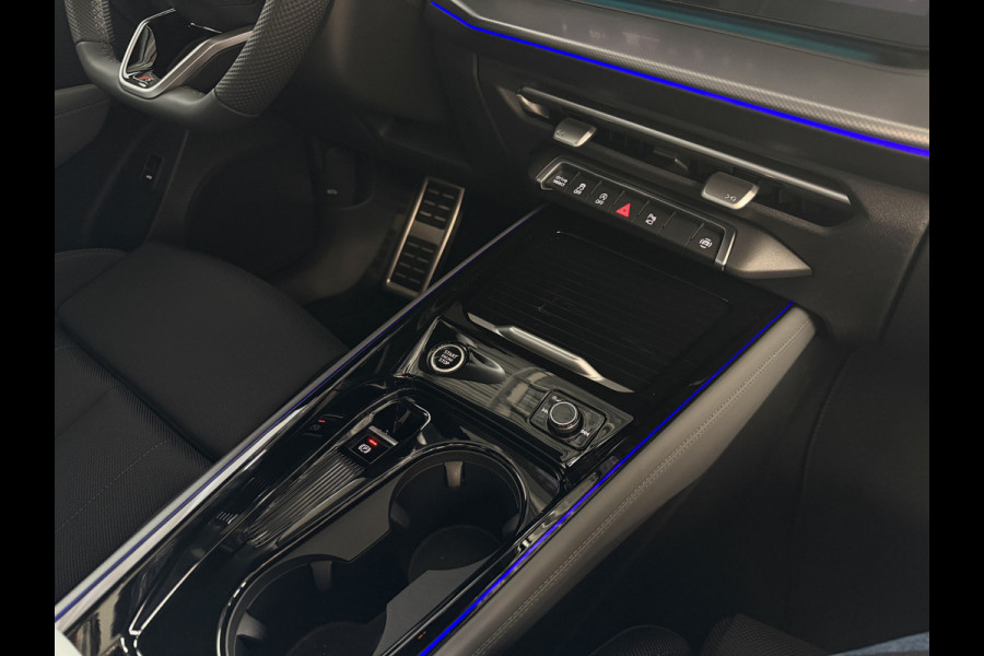 Audi Q3 Sportback 35 TFSI S-EDITION HYBRID ZONDER STEKKER PANO SCHUIFDAK TREKHAAK ELEK.KLEP