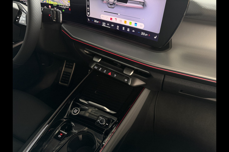 Audi Q3 Sportback 35 TFSI S-EDITION HYBRID ZONDER STEKKER PANO SCHUIFDAK TREKHAAK ELEK.KLEP