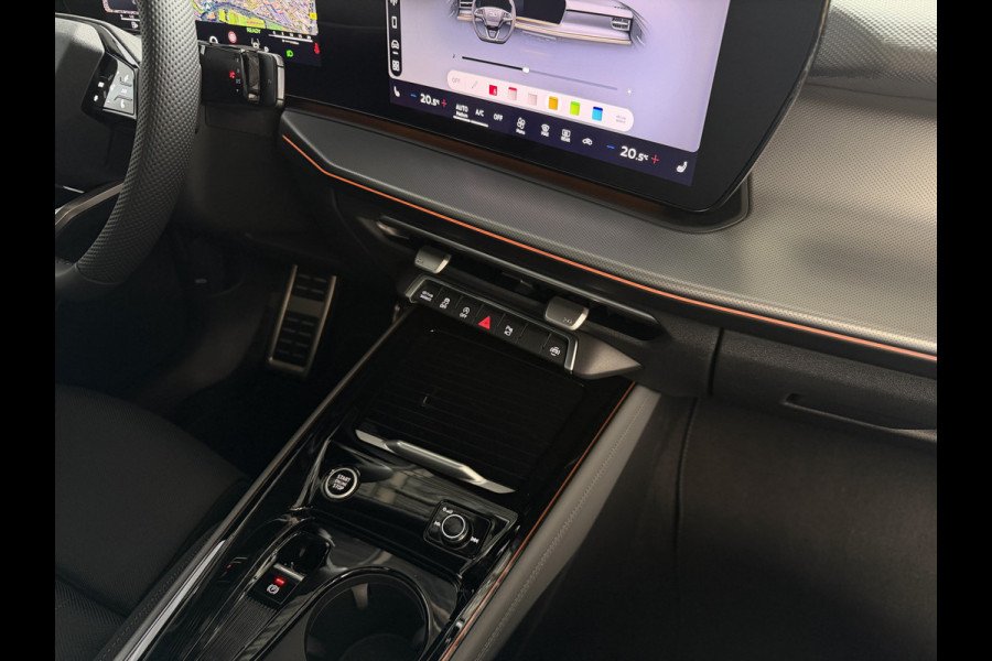 Audi Q3 Sportback 35 TFSI S-EDITION HYBRID ZONDER STEKKER PANO SCHUIFDAK TREKHAAK ELEK.KLEP