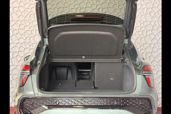 Audi Q3 Sportback 35 TFSI S-EDITION HYBRID ZONDER STEKKER PANO SCHUIFDAK TREKHAAK ELEK.KLEP