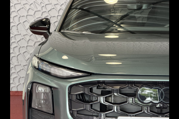 Audi Q3 Sportback 35 TFSI S-EDITION HYBRID ZONDER STEKKER PANO SCHUIFDAK TREKHAAK ELEK.KLEP